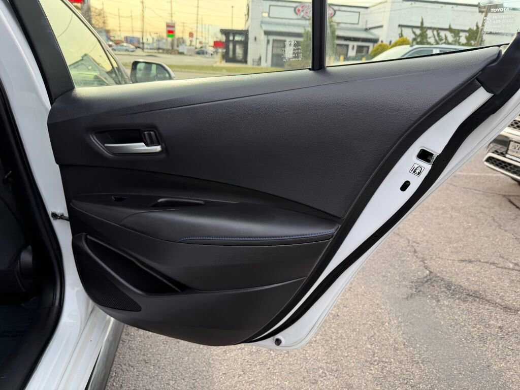 Used 2022 Toyota Corolla SE image 22