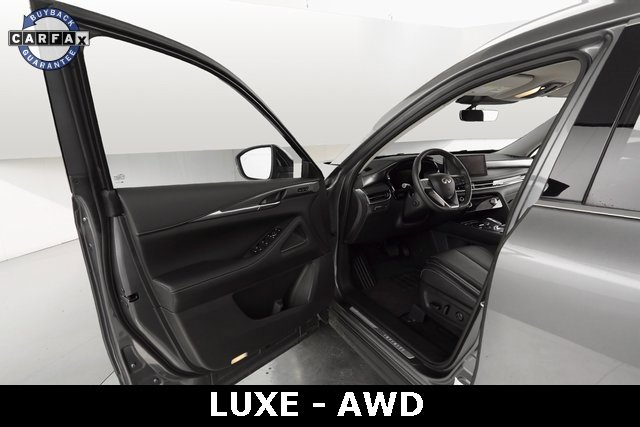 Used 2023 INFINITI QX60 Luxe image 10