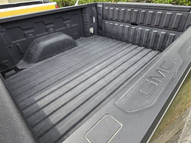 Used 2023 GMC Sierra 1500 Elevation w/ Elevation Premium Package AWD/4WD image 11