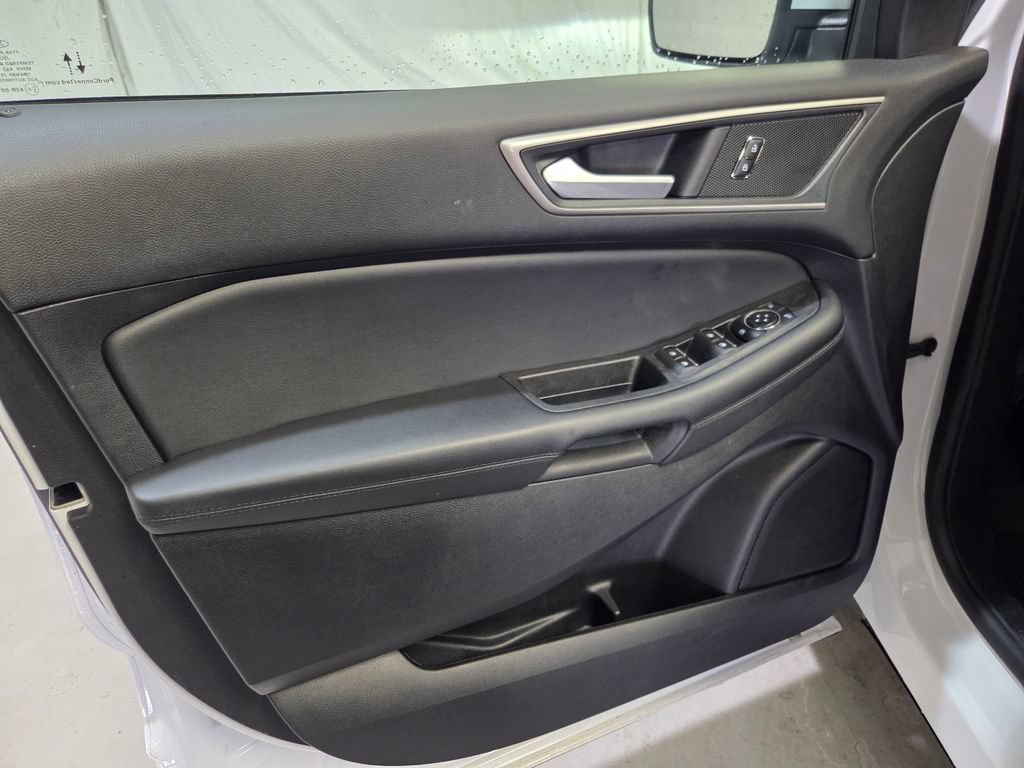 Used 2024 Ford Edge SEL w/ Convenience Package AWD/4WD image 16