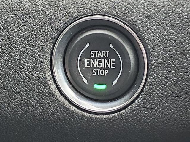 Certified 2025 GMC Acadia Elevation w/ Elevation Premium Package image 17