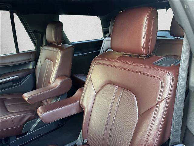 Used 2024 Ford Expedition Limited RWD image 22