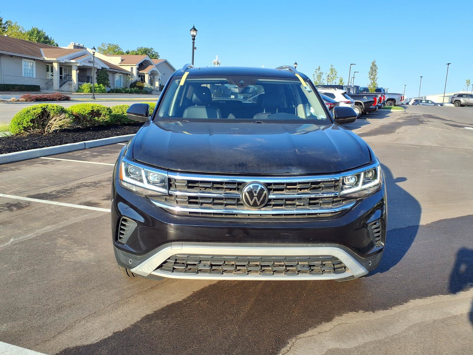 Used 2023 Volkswagen Atlas SEL AWD/4WD image 32