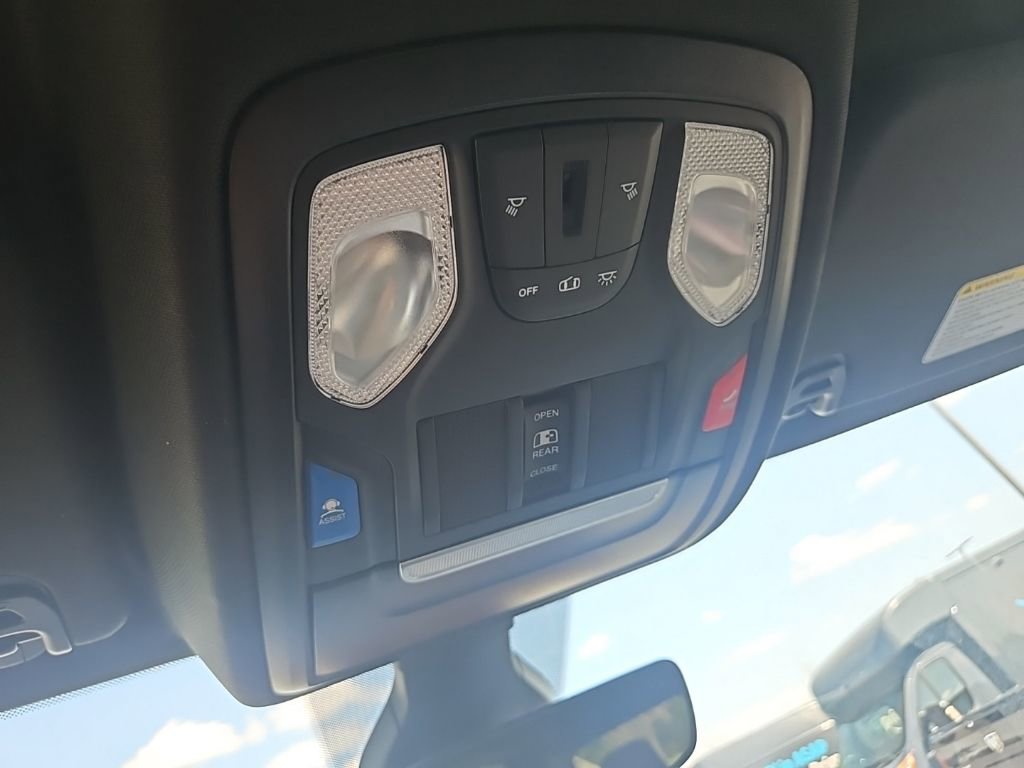 Used 2023 RAM 1500 Big Horn image 21