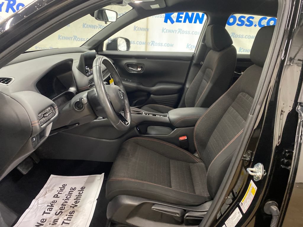 Used 2024 Honda HR-V Sport image 8