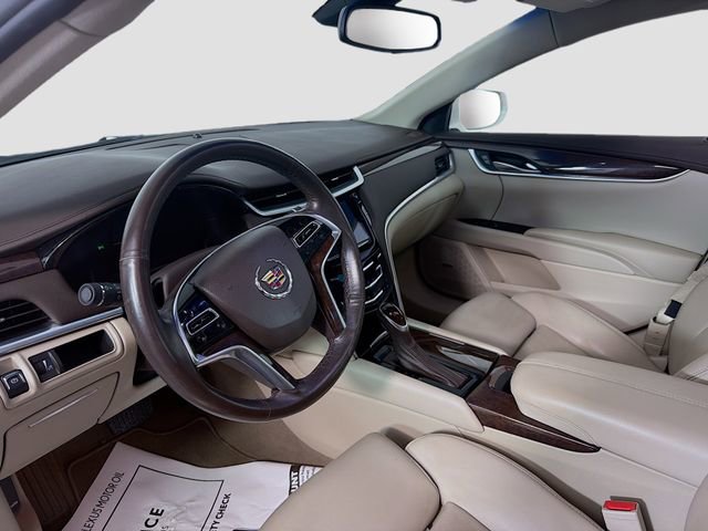 Used 2013 Cadillac XTS Luxury image 9