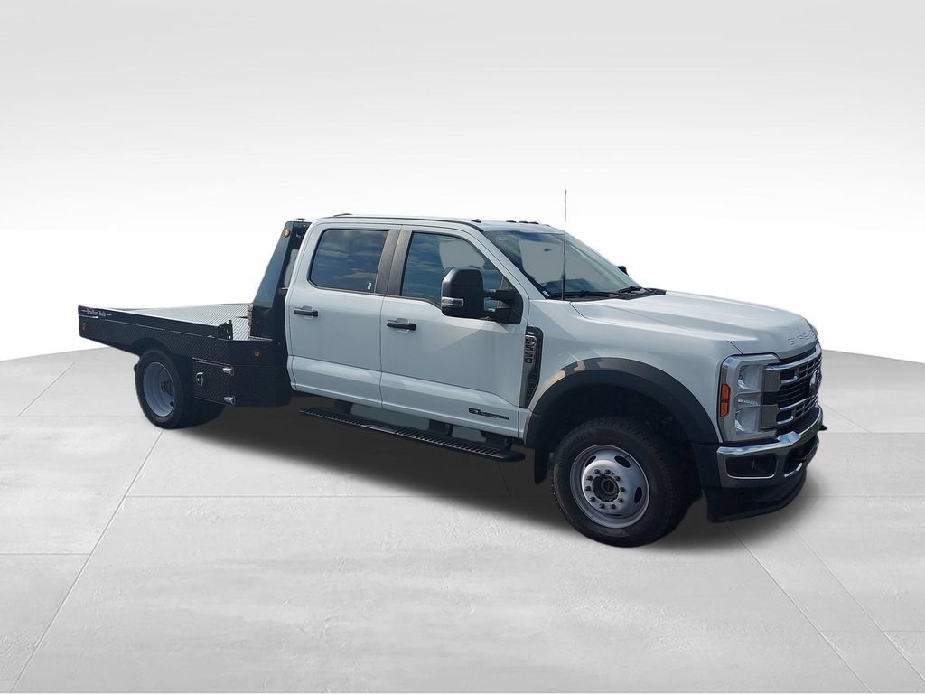 Used 2025 Ford F550 4x4 Crew Cab Super Duty image 7