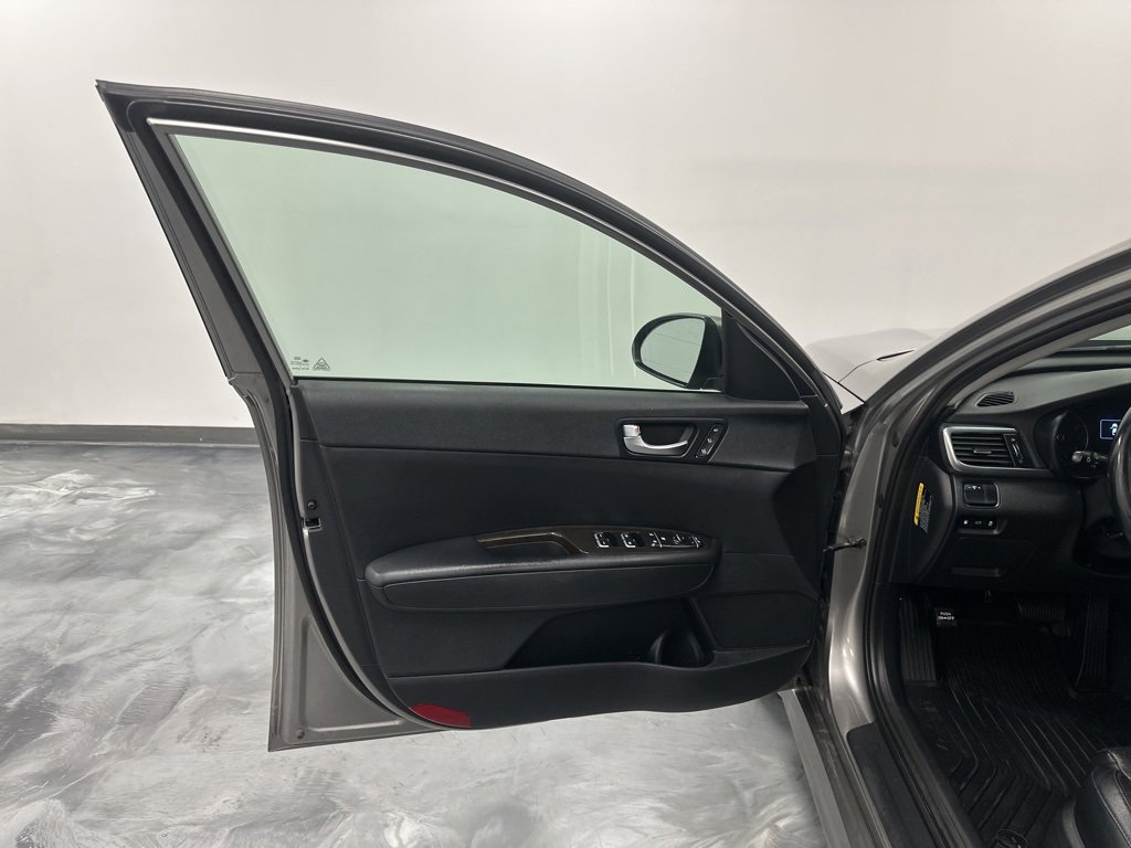 Used 2016 Kia Optima EX image 12