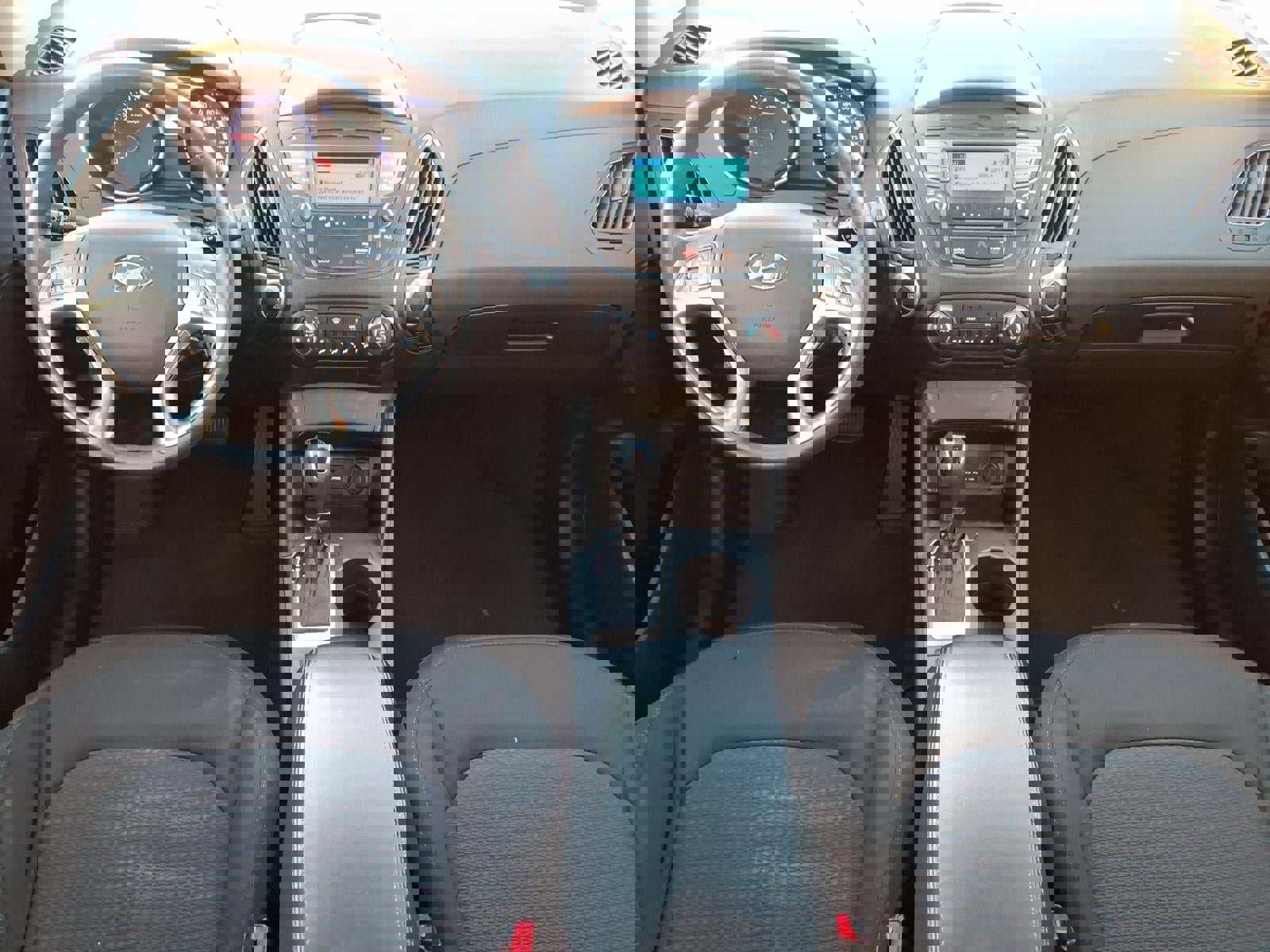 Used 2015 Hyundai Tucson GLS image 4