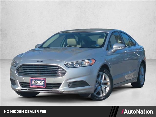 Used 2016 Ford Fusion SE FWD image 1