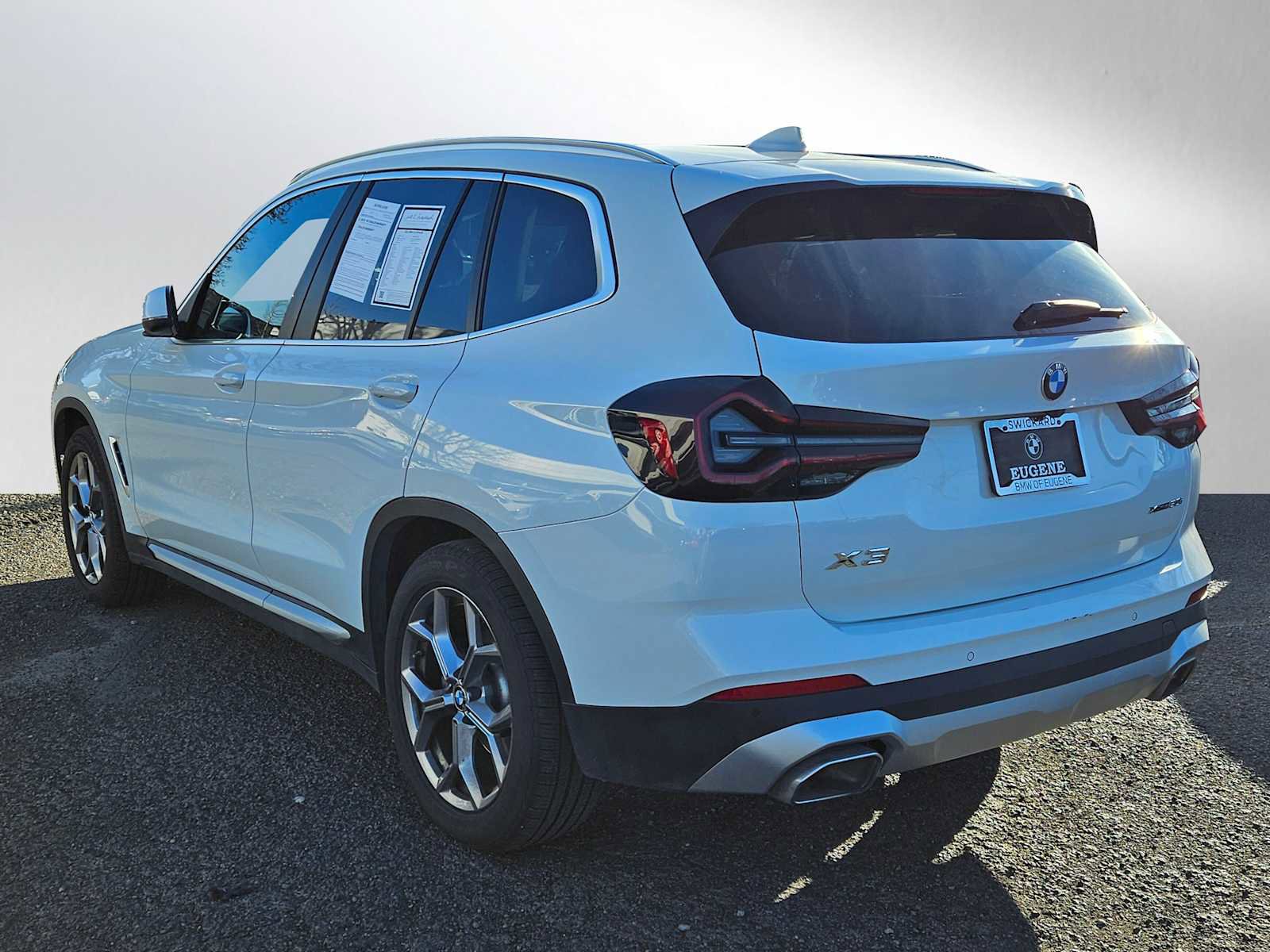 Used 2023 BMW X3 xDrive30i image 5