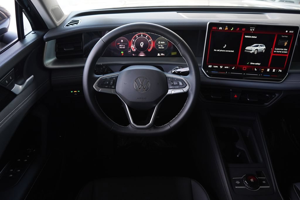 New 2026 Volkswagen Tiguan SE FWD image 9