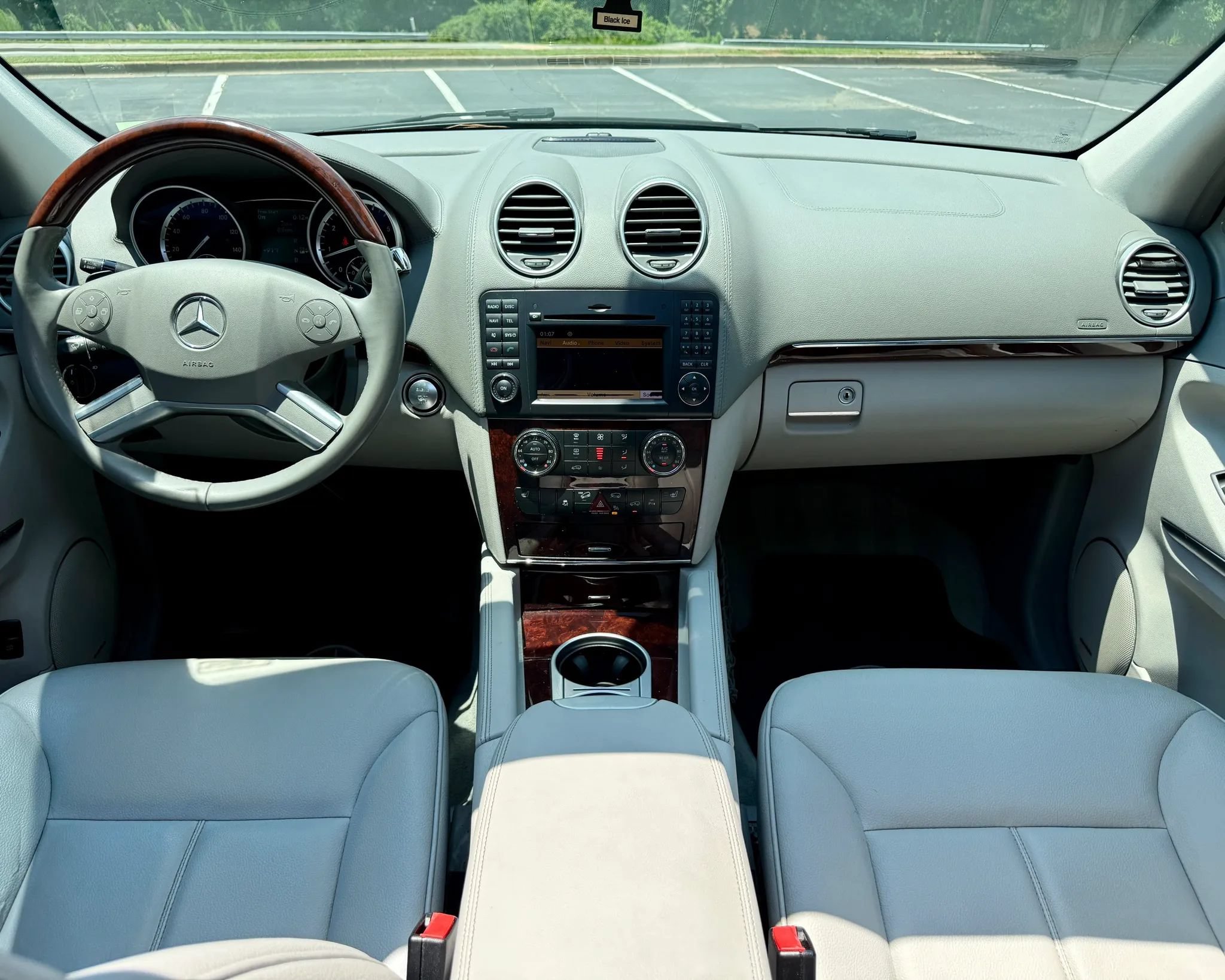 Used 2012 Mercedes-Benz GL 450 4MATIC image 16