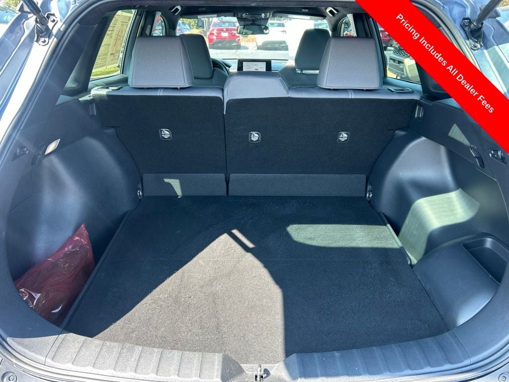 Used 2024 Toyota Corolla Cross AWD Hybrid image 15