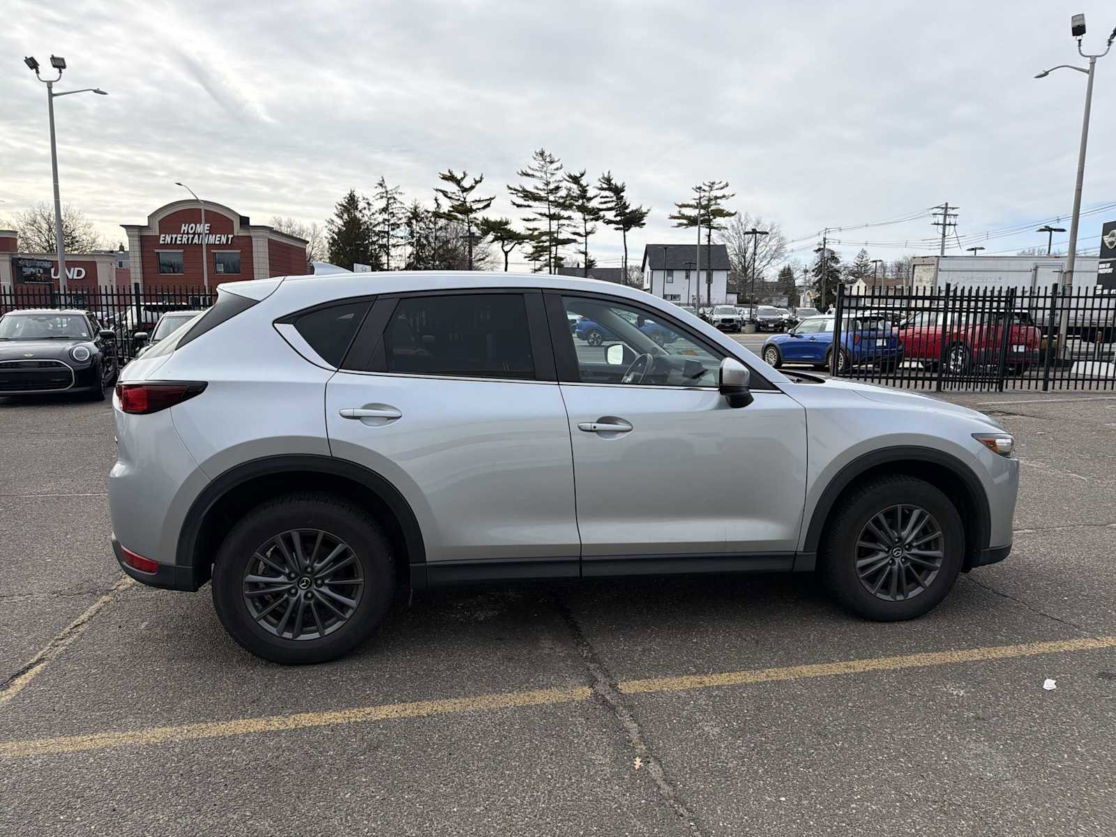 Used 2020 MAZDA CX-5 Touring image 6