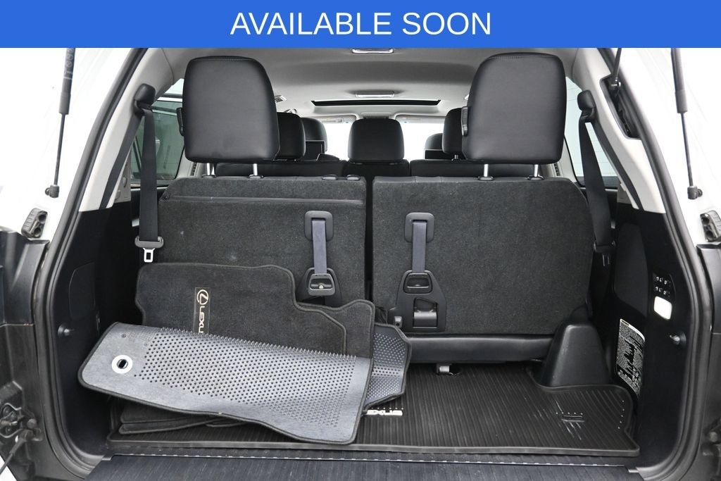 Used 2016 Lexus LX 570 4WD w/ Luxury Package image 38