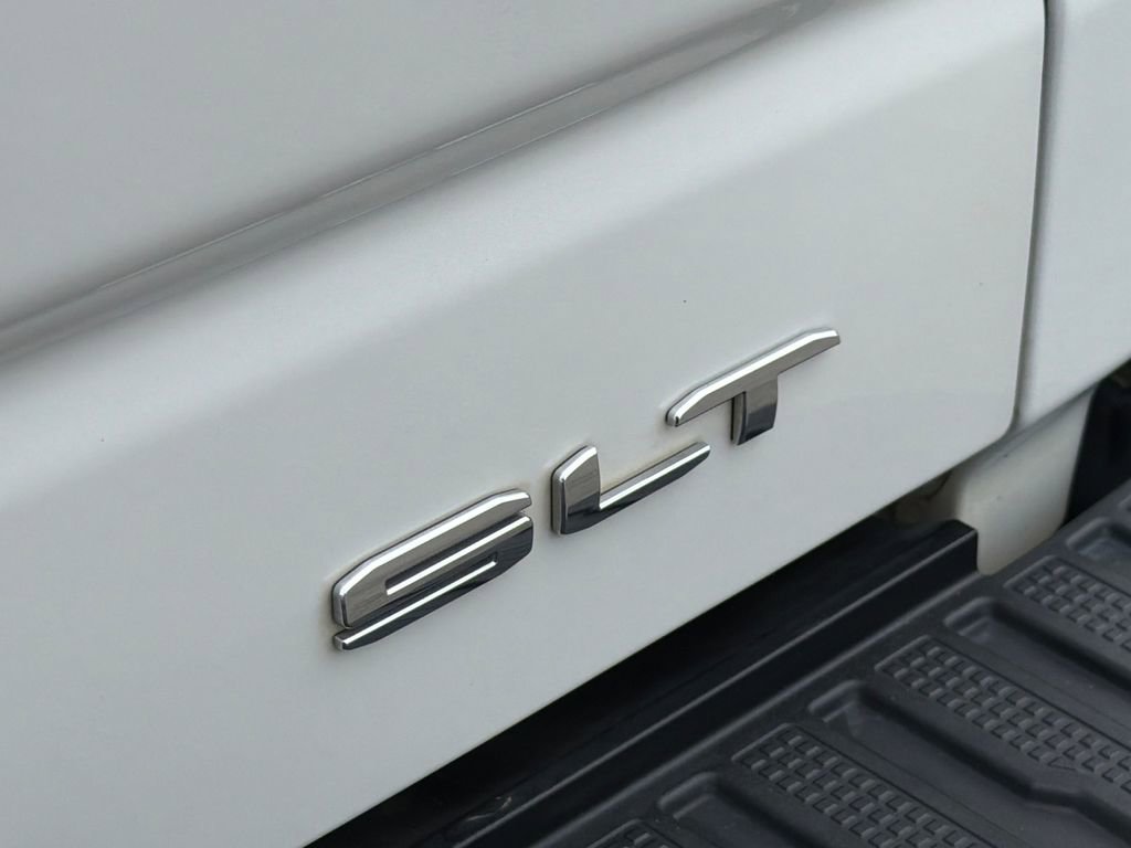 Used 2022 GMC Sierra 1500 SLT image 15