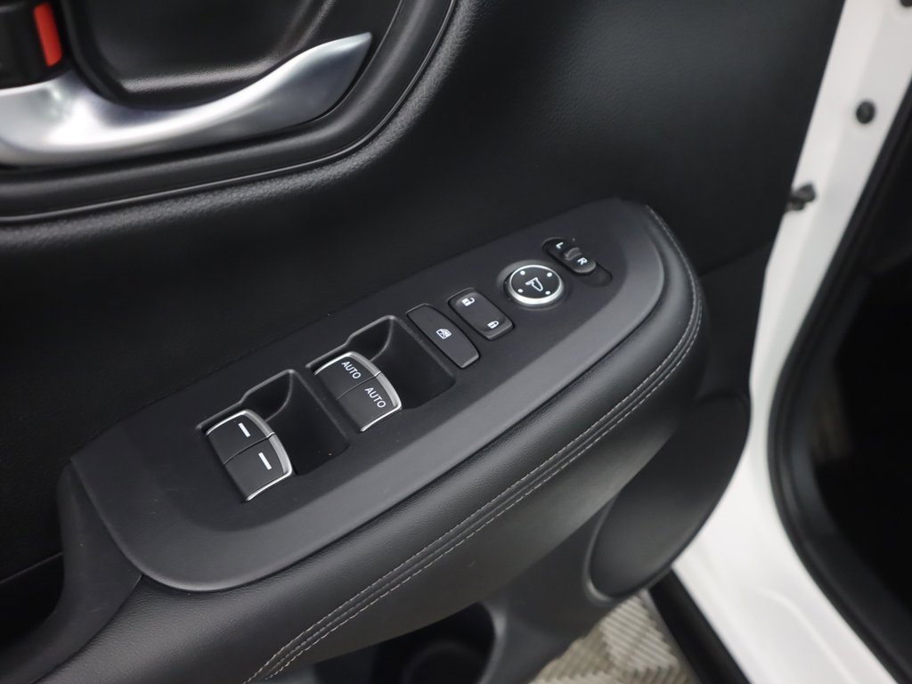 Used 2025 Honda HR-V EX-L image 38