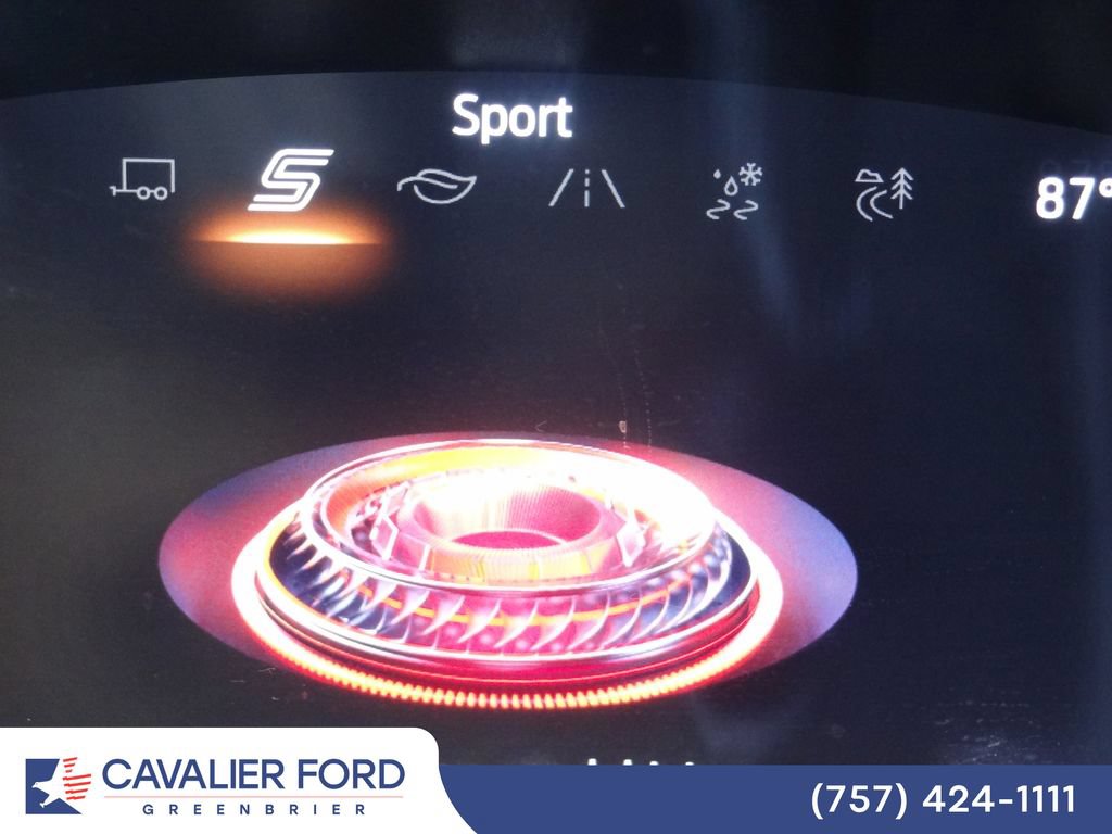 Used 2026 Ford Explorer ST-Line w/ ST-Line Street Pack AWD/4WD image 37