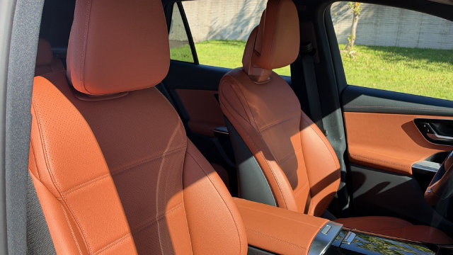 Certified 2023 Mercedes-Benz GLC 300 4MATIC image 14