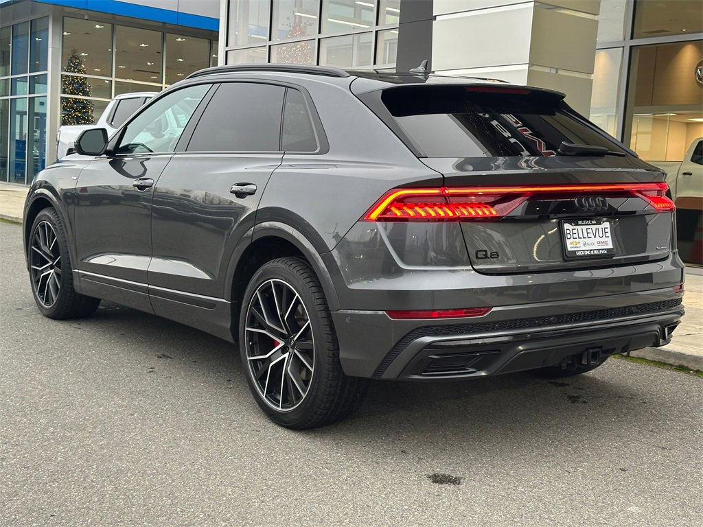 Used 2021 Audi Q8 Prestige w/ Prestige Package image 3