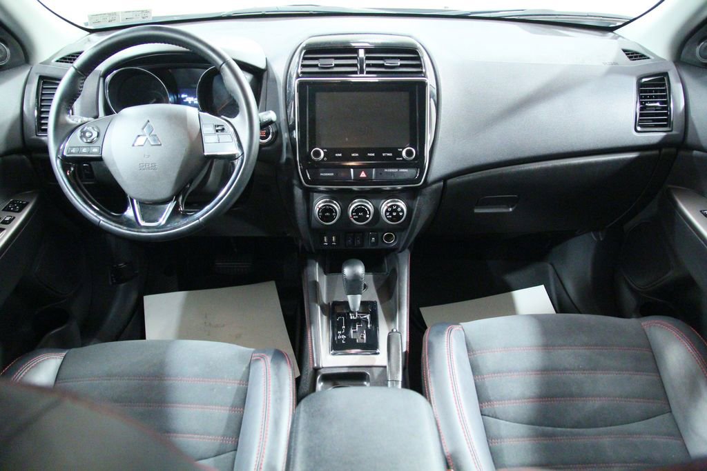 Used 2022 Mitsubishi Outlander Sport SE AWD/4WD image 17