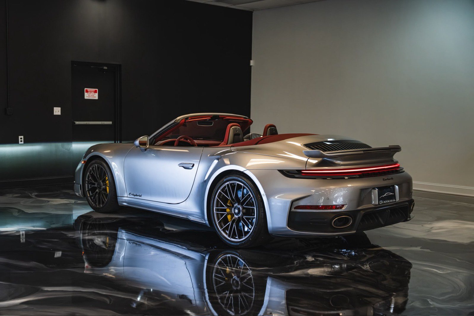 Used 2026 Porsche 911 Turbo S AWD/4WD image 2