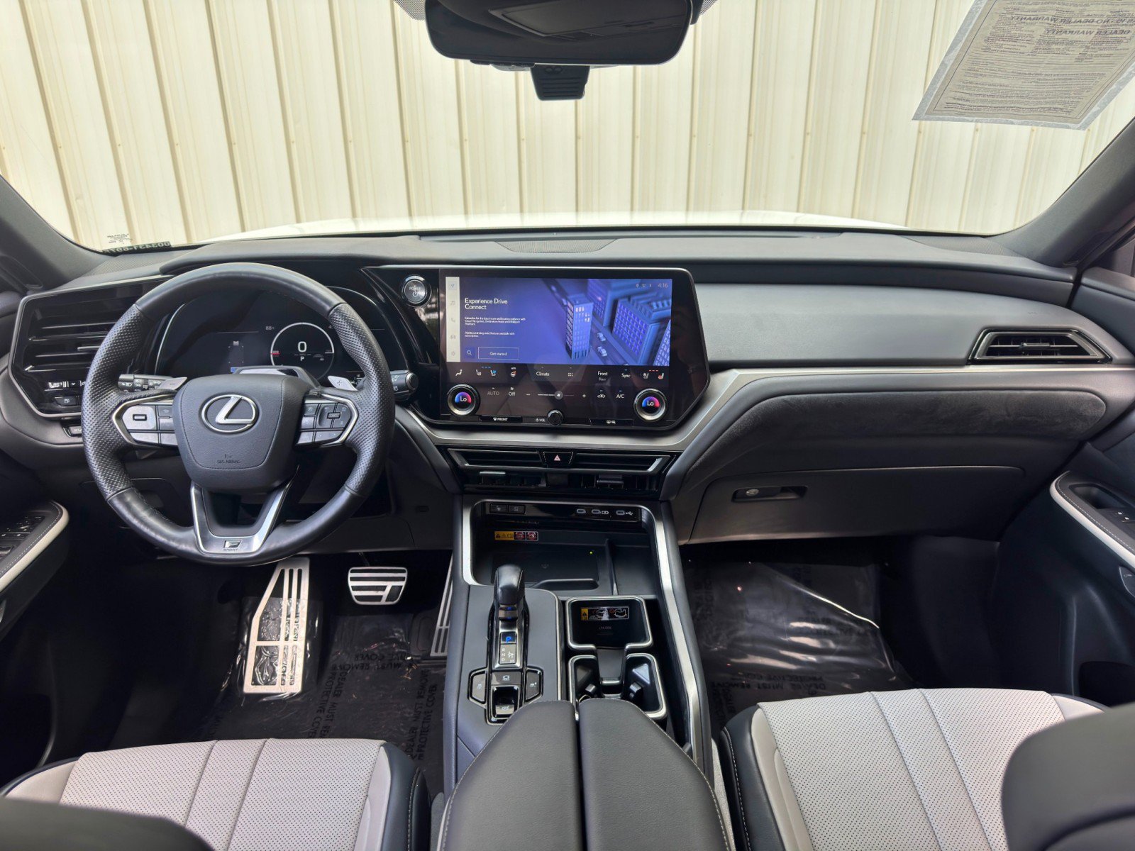Used 2024 Lexus TX 500h AWD w/ Technology Package image 12