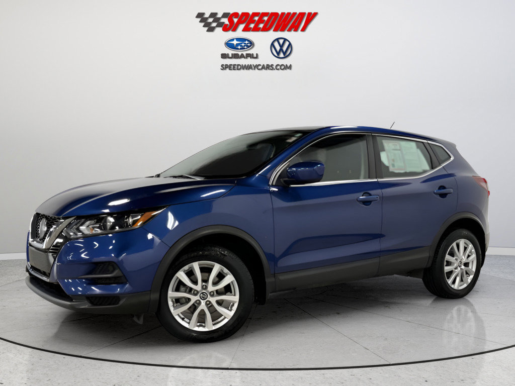 Used 2022 Nissan Rogue Sport S image 3