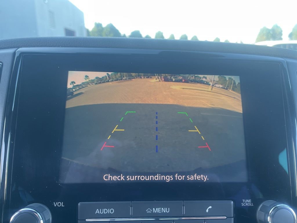 Used 2024 Nissan Titan SV w/ SV Bronze Edition Package RWD image 14