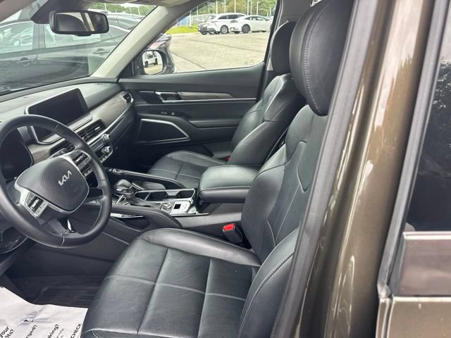 Used 2022 Kia Telluride EX w/ EX Premium Package AWD/4WD image 14