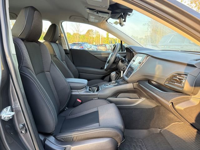 Used 2025 Subaru Outback AWD/4WD image 17