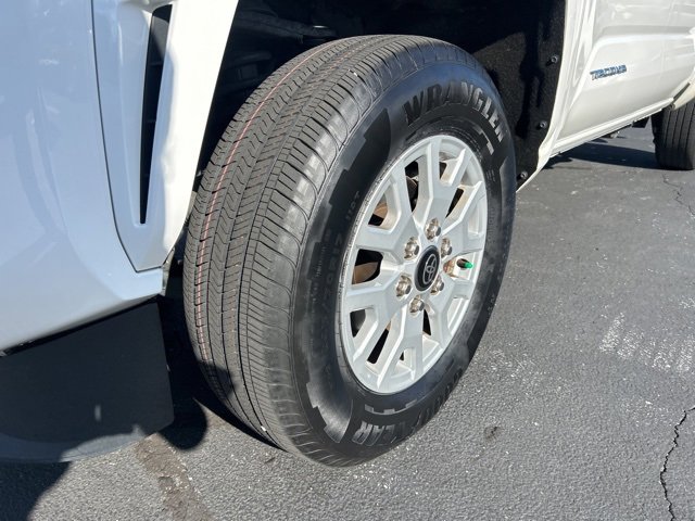Used 2024 Toyota Tacoma SR5 image 12