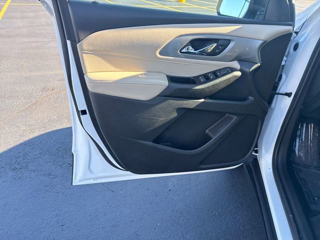 Certified 2023 Chevrolet Traverse LS image 15