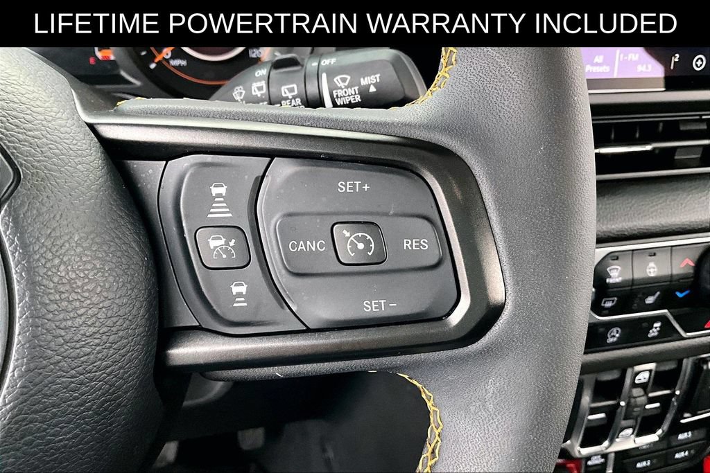 Used 2024 Jeep Wrangler Unlimited Sport AWD/4WD image 28