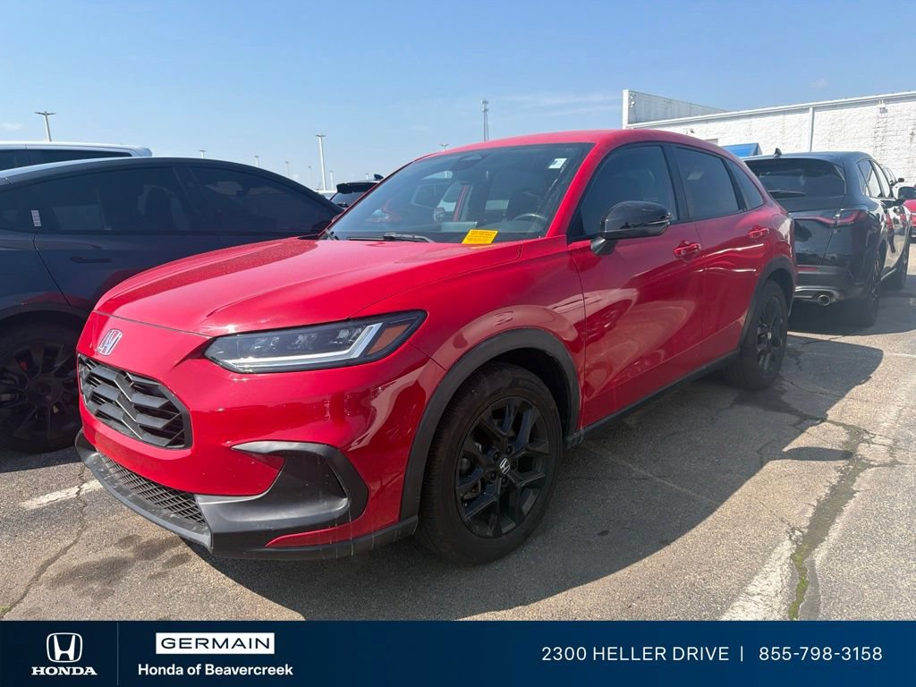 Used 2025 Honda HR-V Sport image 1
