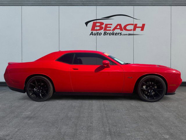 Used 2015 Dodge Challenger R/T Plus image 7