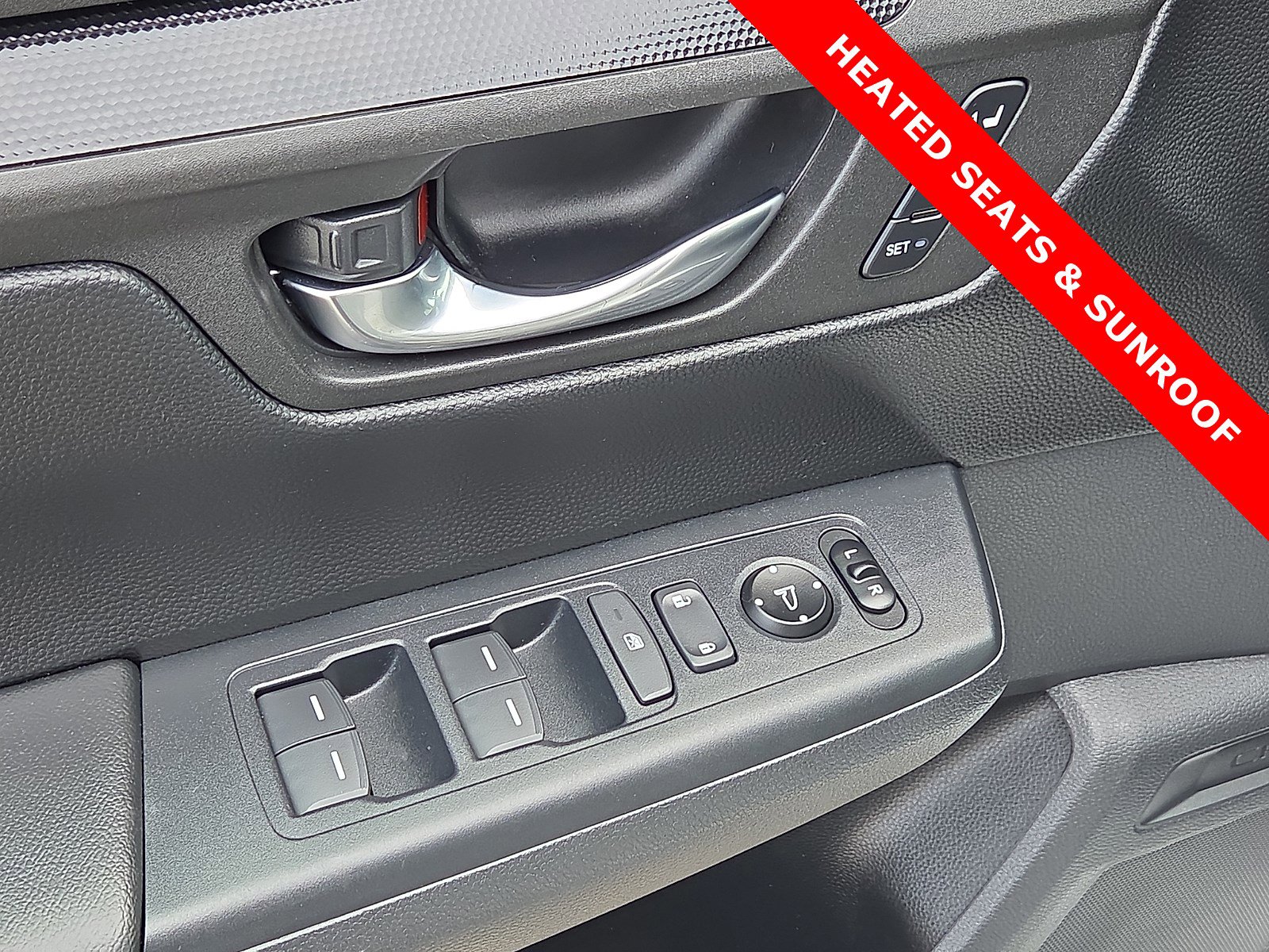Used 2025 Honda CR-V Sport-L image 13