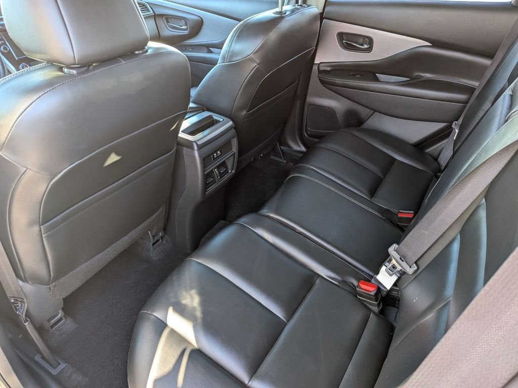 Used 2023 Nissan Murano SV AWD/4WD image 30