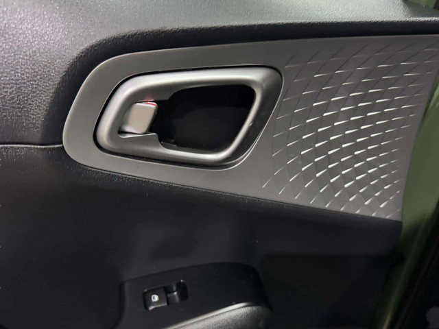 Used 2021 Kia Soul X-Line image 40