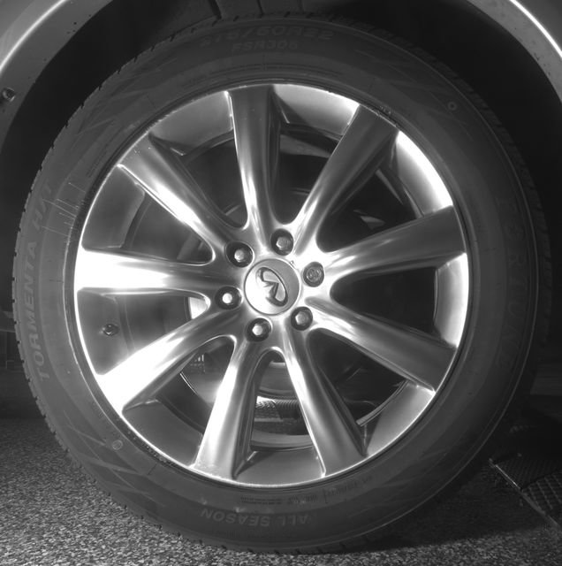 Used 2014 INFINITI QX80 4WD w/ Deluxe Touring Package image 11