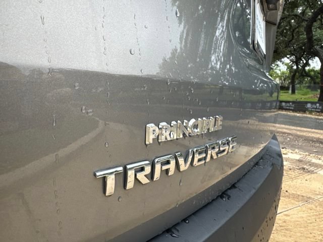 Used 2018 Chevrolet Traverse LT FWD image 17