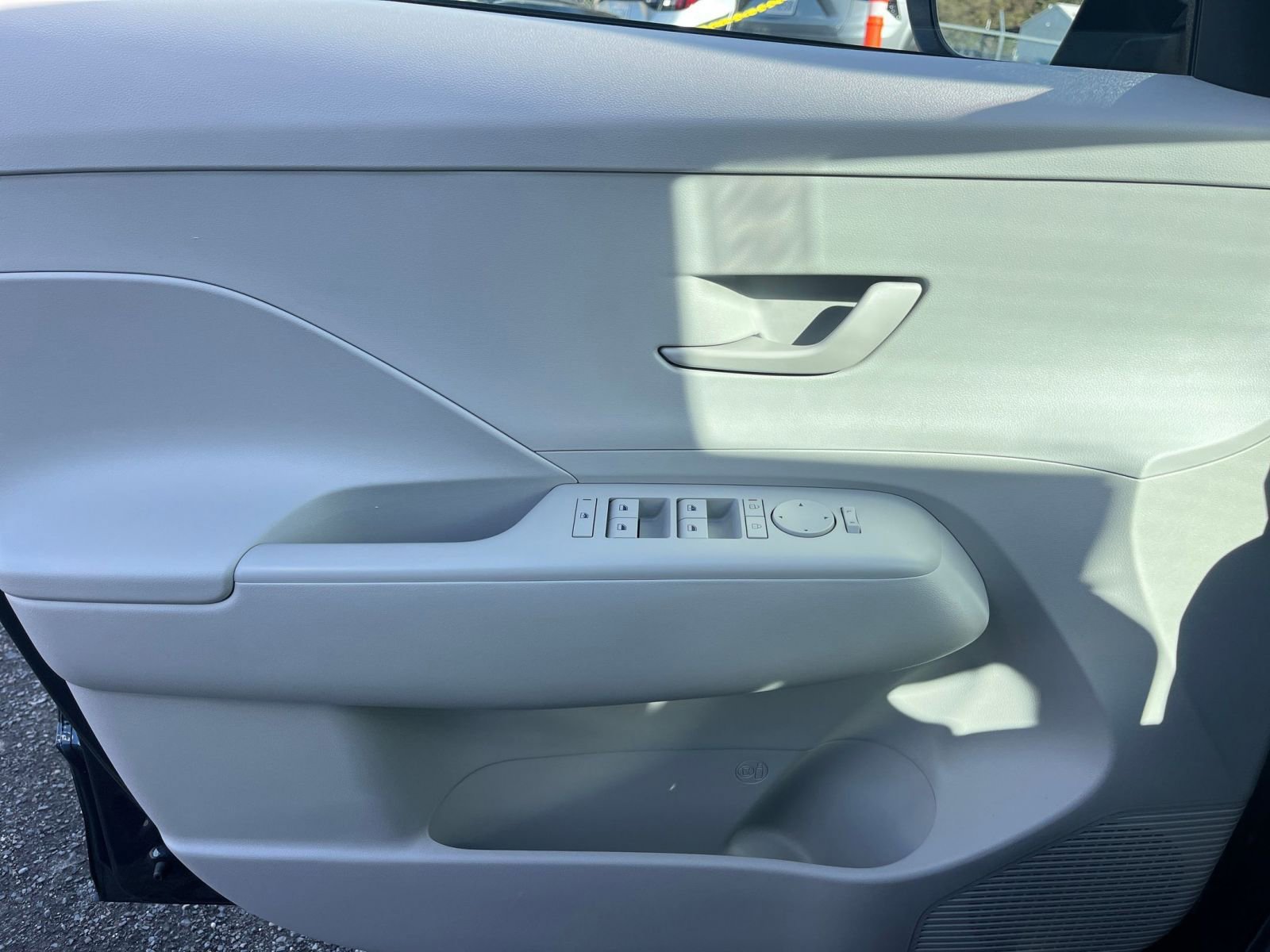 Used 2025 Hyundai Kona SEL image 20