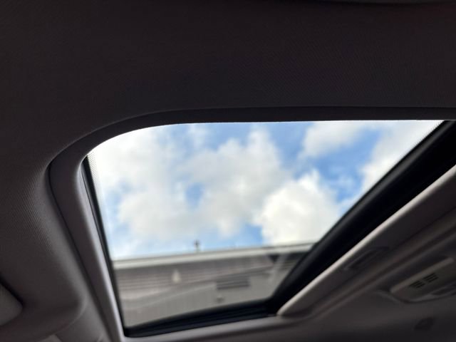 Used 2012 BMW 335i Coupe image 22