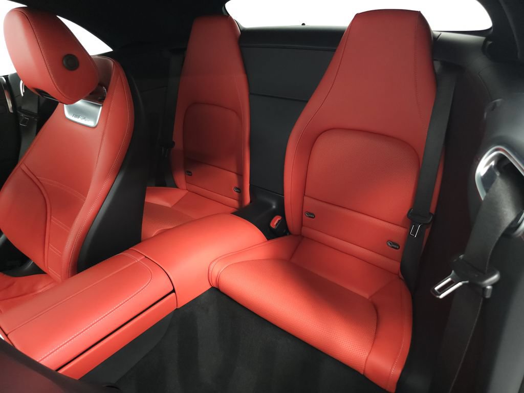 Used 2022 Mercedes-Benz SL 55 AMG 4MATIC w/ Driver Assistance Package image 30