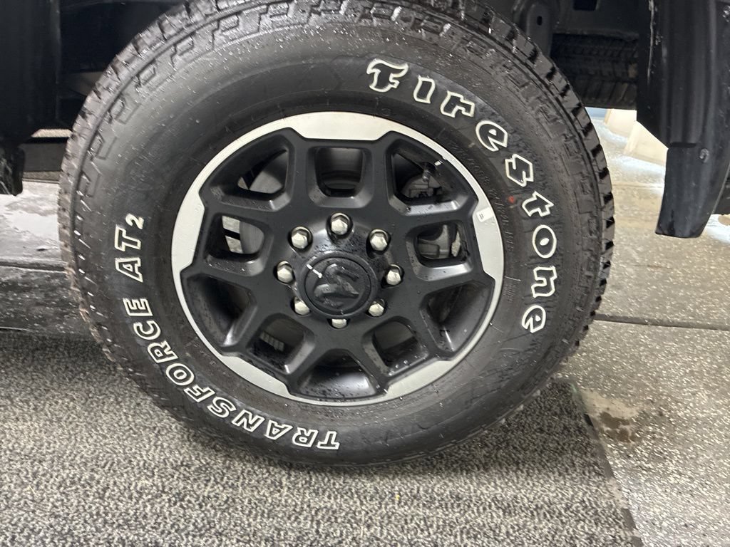 Used 2026 RAM 2500 Laramie AWD/4WD image 9