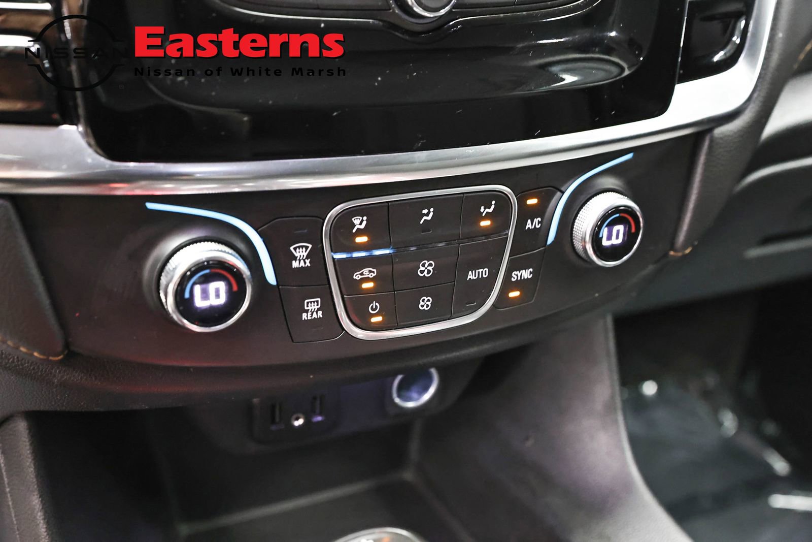 Used 2020 Chevrolet Traverse LS AWD/4WD image 19