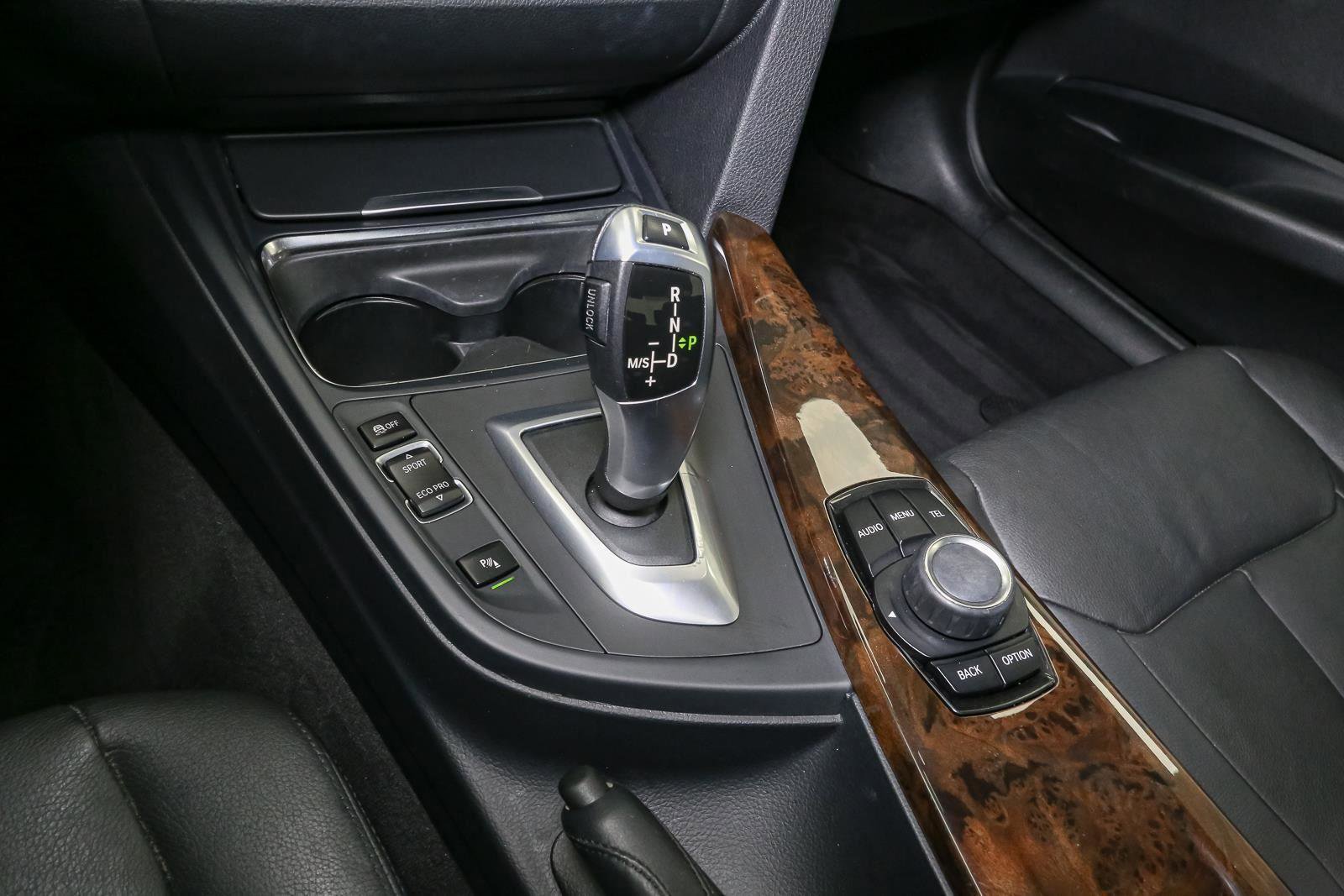 Used 2014 BMW 328i xDrive Sedan image 32