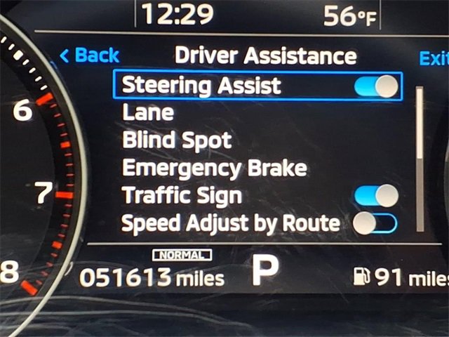 Used 2024 Mitsubishi Outlander SE image 8