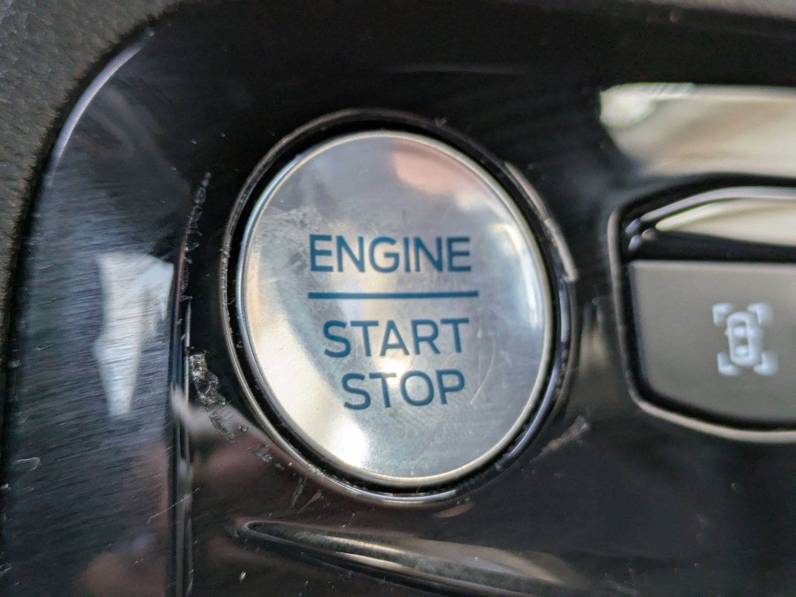 Certified 2023 Ford Escape ST-Line Elite image 32